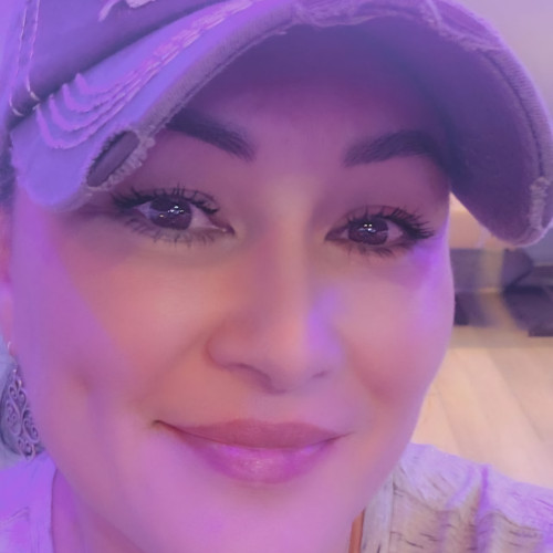 Queen B. profile photo