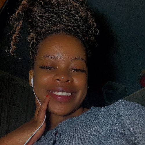 Buhleni M.