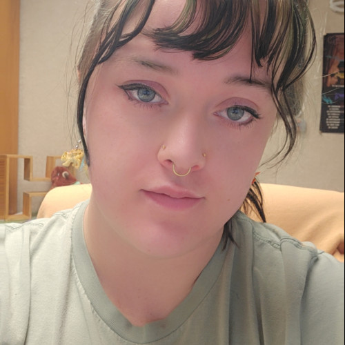 Roxanne  B. profile photo