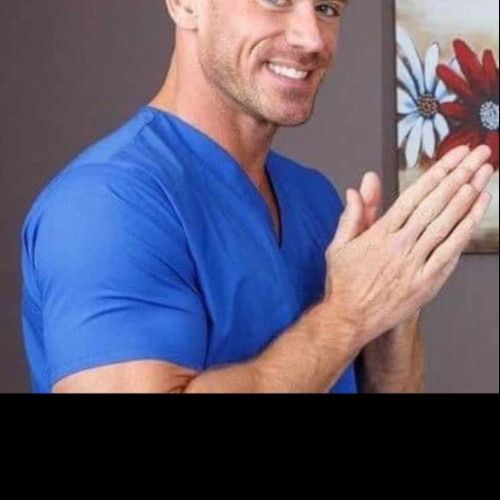 Carlos R. profile photo