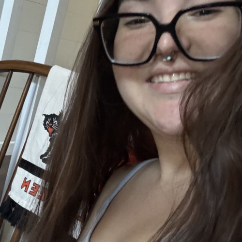belle D. profile photo