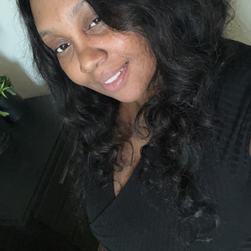 Leahh  T. profile photo