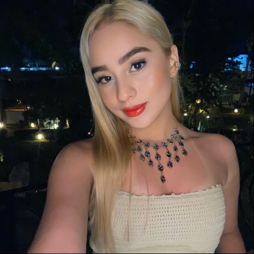 Alejandra  M. profile photo