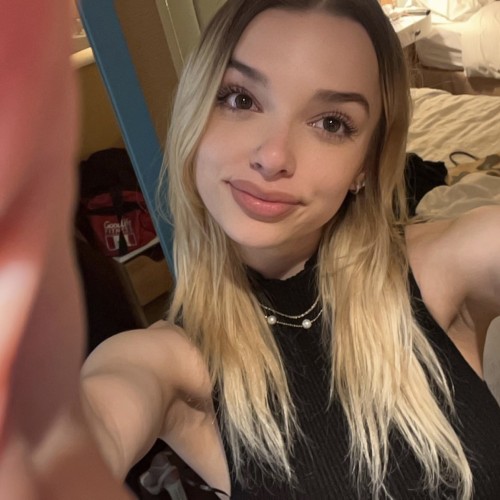 zoë m.