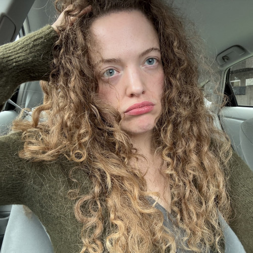 Evie S. profile photo