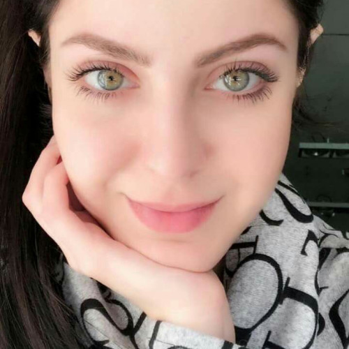 Mariana C. profile photo
