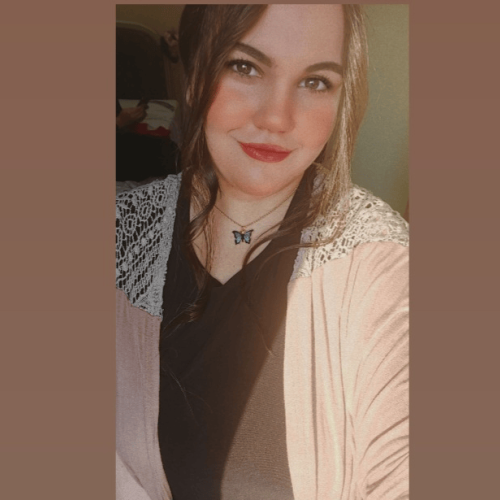 Tati M. profile photo