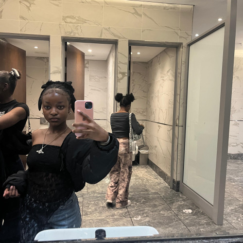 charlenee m. profile photo