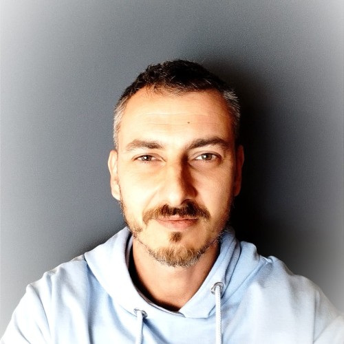 Damir V.