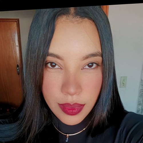 Janaina F.