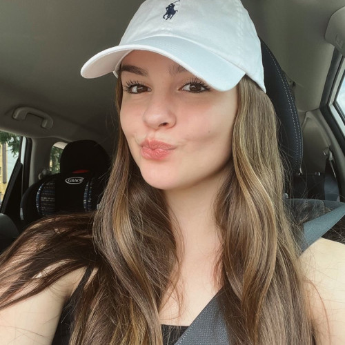 Alice  V. profile photo