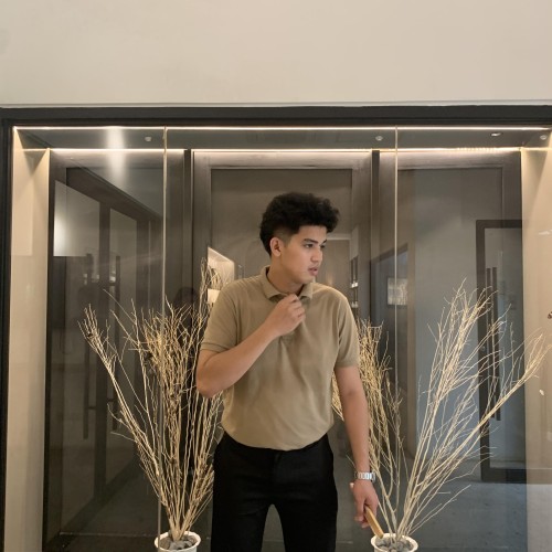 Gb  L. profile photo