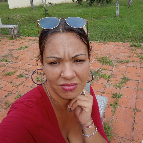 Miriam R.