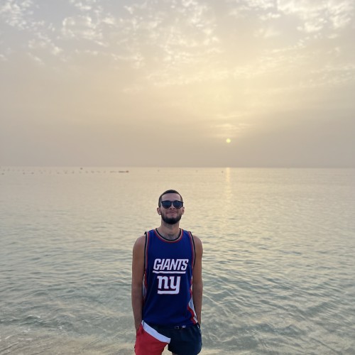 Ismail  B.