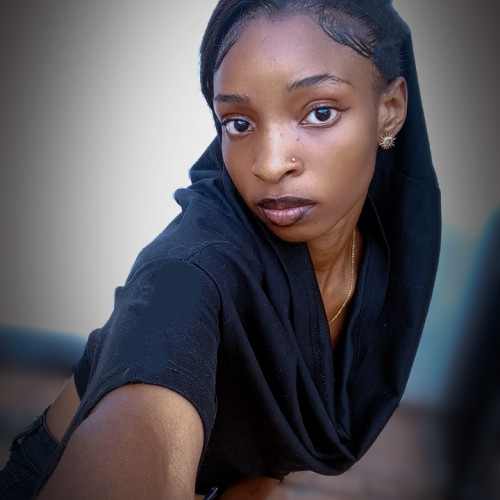 Esther O. profile photo