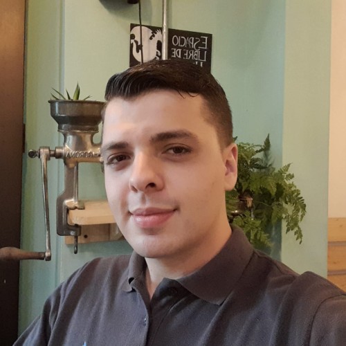 Isaac  V. profile photo