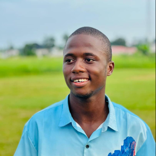 Maxiero  E. profile photo