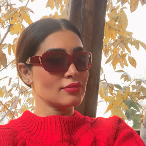 Elnaz I. profile photo