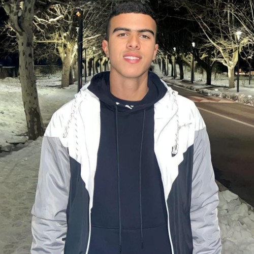 Abdelaziz  L. profile photo