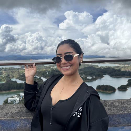 luisa r. profile photo