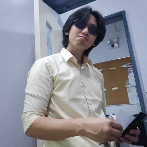 Jin M.