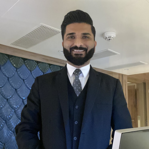 Umair R. profile photo