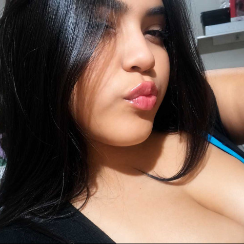 nicol l. profile photo