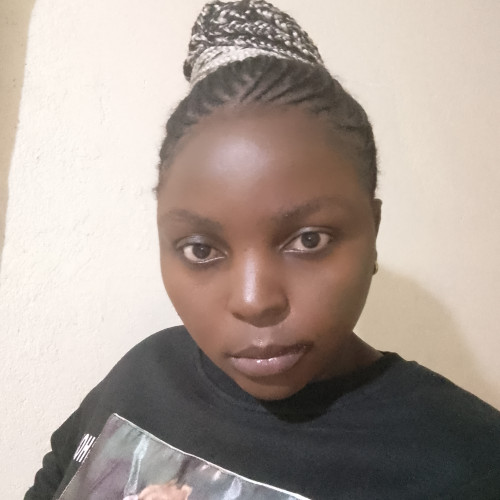 Esther  W. profile photo