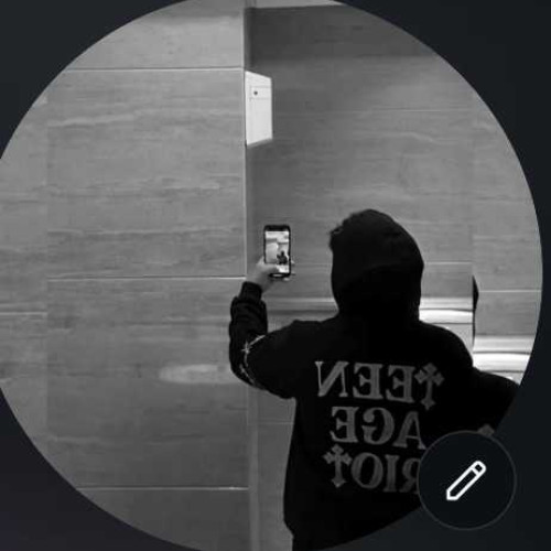 alex B. profile photo