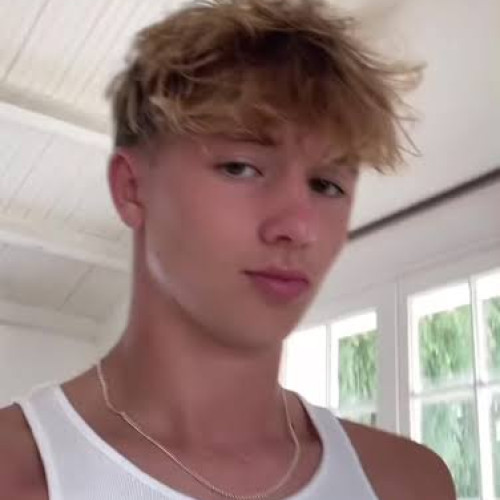 Andrew P. profile photo