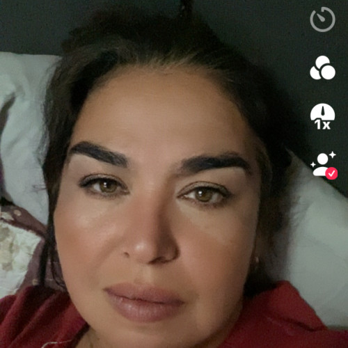 Vivian  R. profile photo