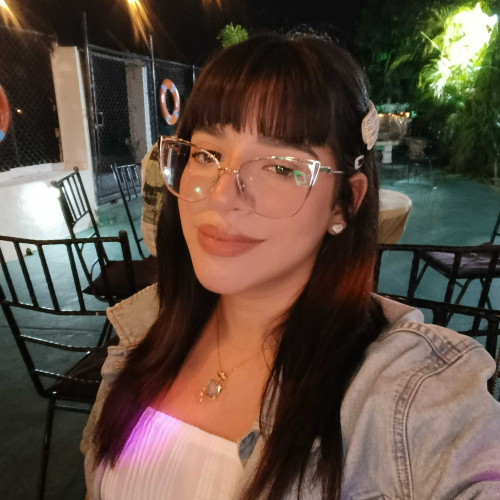 Ariannys c. profile photo
