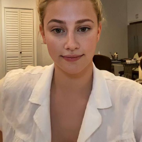 Angelina  J. profile photo