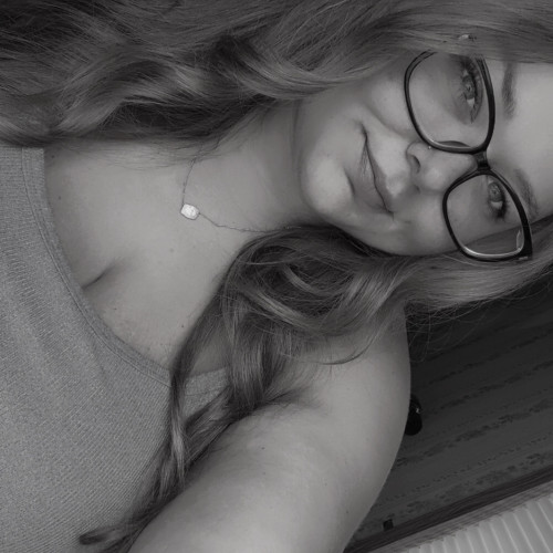 Summer L.