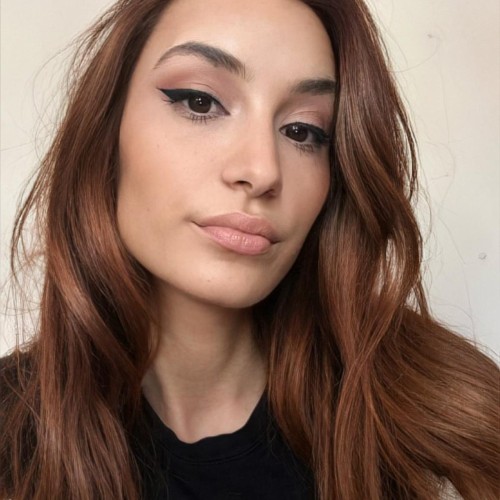 Mirna R.