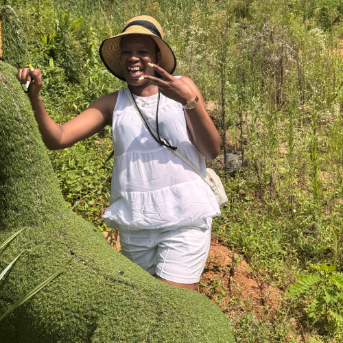 Lindiwe Z. profile photo