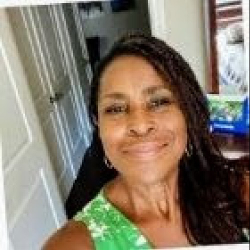 Mona L. profile photo