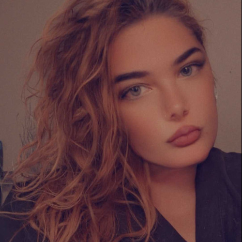 Stella L. profile photo