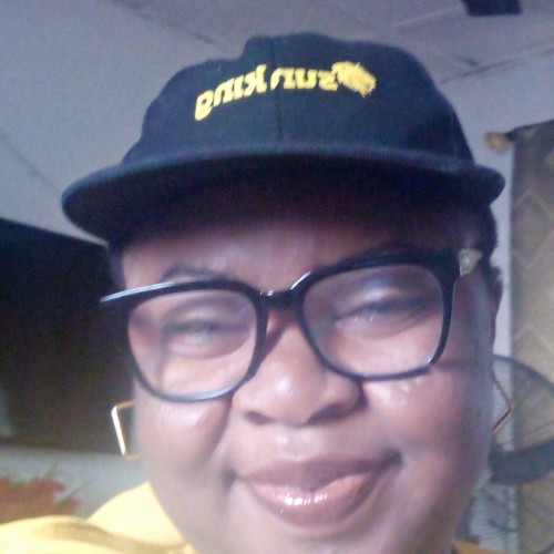 Gloria  N.
