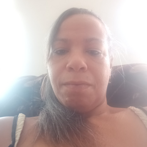 Denisse J. profile photo