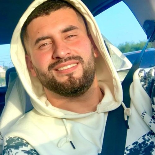 Tarik R.