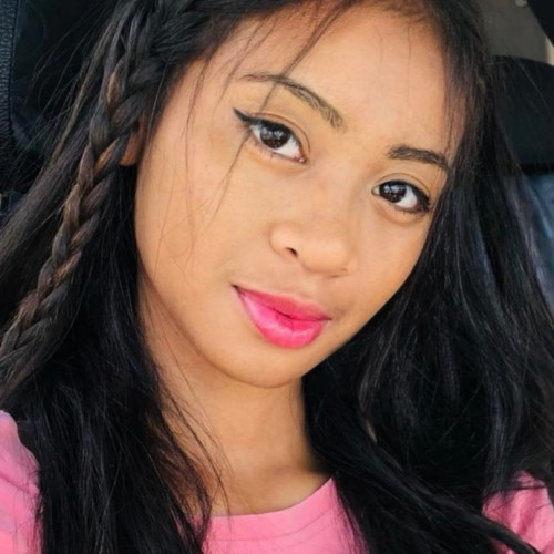 Rinah R. profile photo