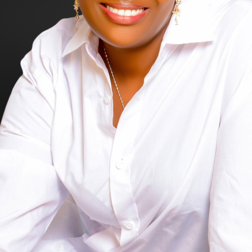 esther w. profile photo