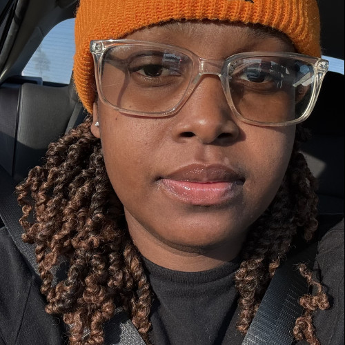 Avia B. profile photo