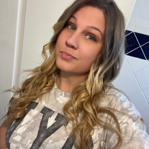 Shannon w. profile photo