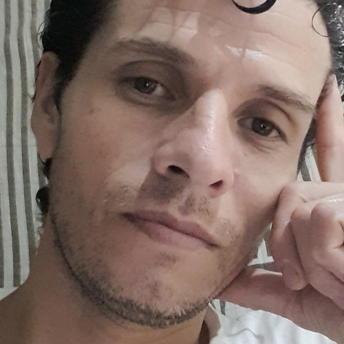 JORGE J.