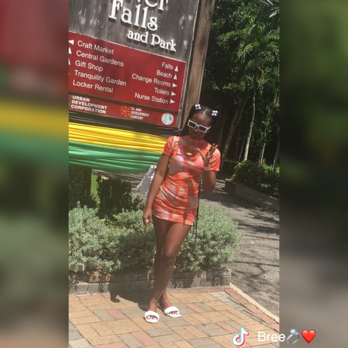 Latifia B. profile photo