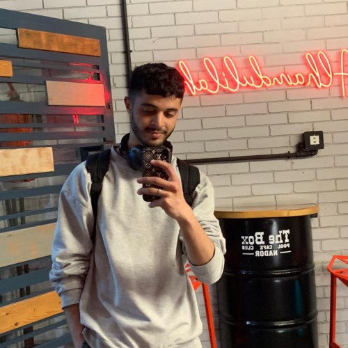 ali  b. profile photo