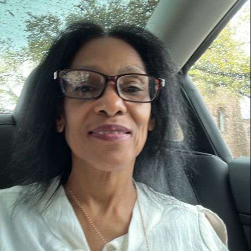 Nina T. profile photo