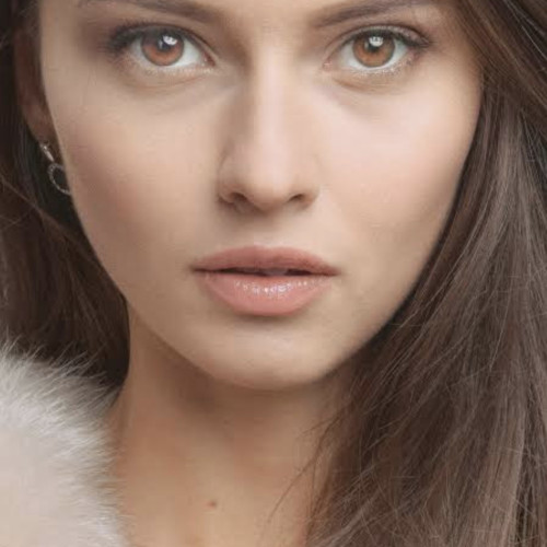 Elina J. profile photo